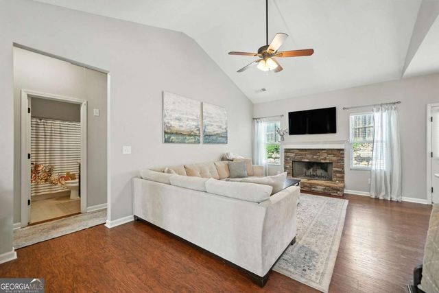 119 Kestrel Court E, Dawsonville, GA 30534