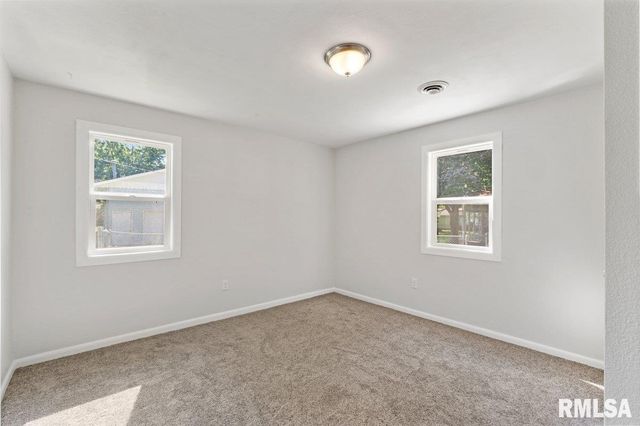 3914 15TH Street, Moline, IL 61265