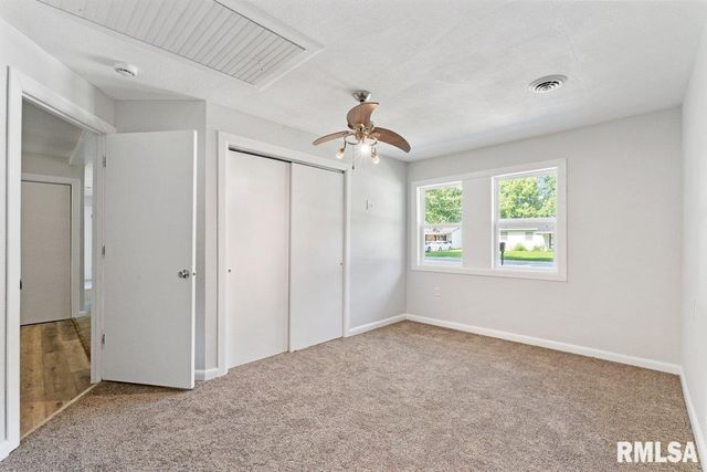 3914 15TH Street, Moline, IL 61265