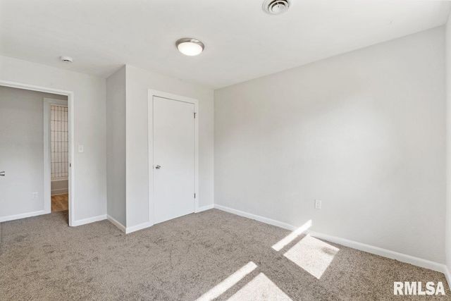 3914 15TH Street, Moline, IL 61265