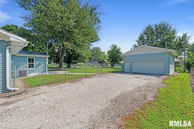 3914 15TH Street, Moline, IL 61265