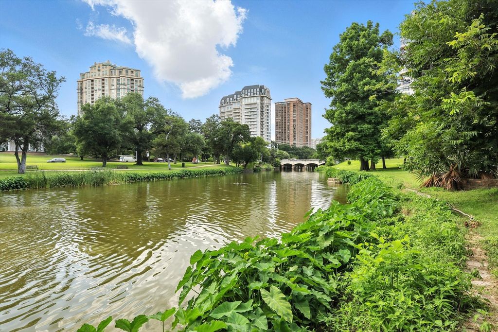 3525 Turtle Creek Boulevard 8B, Dallas, TX 75219