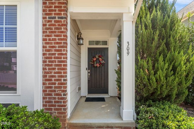 309 Price Lake Way, Fuquay Varina, NC 27526