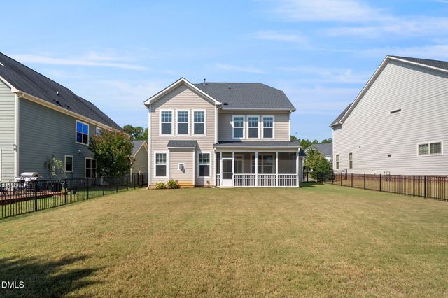 309 Price Lake Way, Fuquay Varina, NC 27526