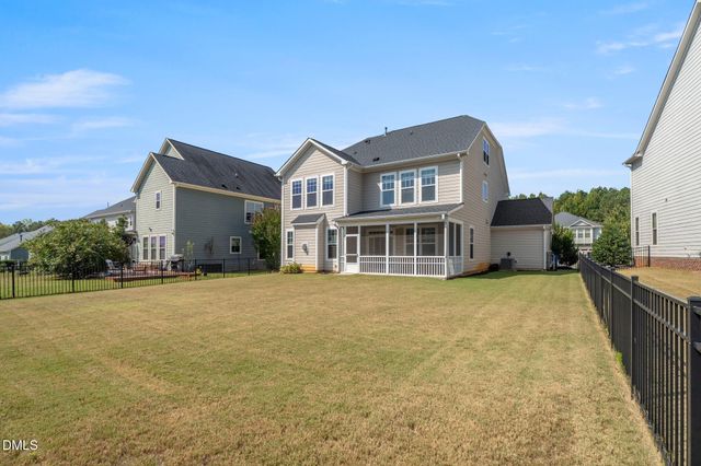 309 Price Lake Way, Fuquay Varina, NC 27526