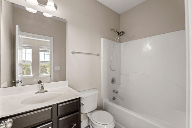 309 Price Lake Way, Fuquay Varina, NC 27526