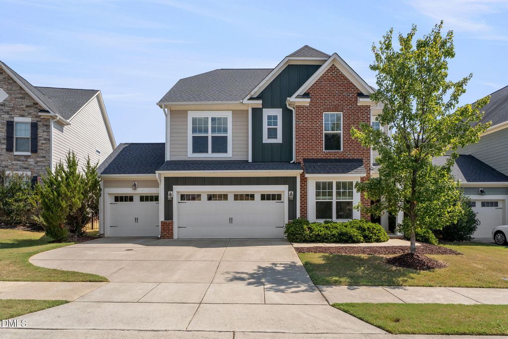 309 Price Lake Way, Fuquay Varina, NC 27526