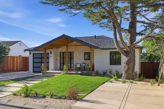 40 W Summit Drive, Redwood City, CA 94062