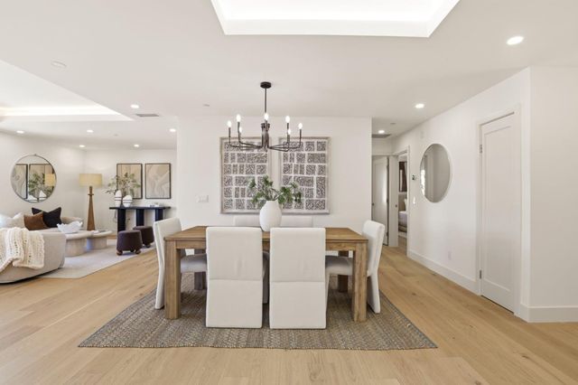 40 W Summit Drive, Redwood City, CA 94062