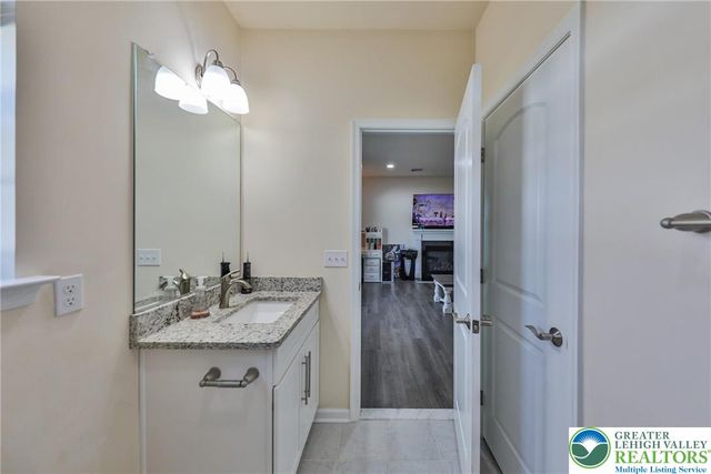 1031 Decatur Street, Bethlehem City, PA 18017