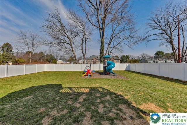 1031 Decatur Street, Bethlehem City, PA 18017
