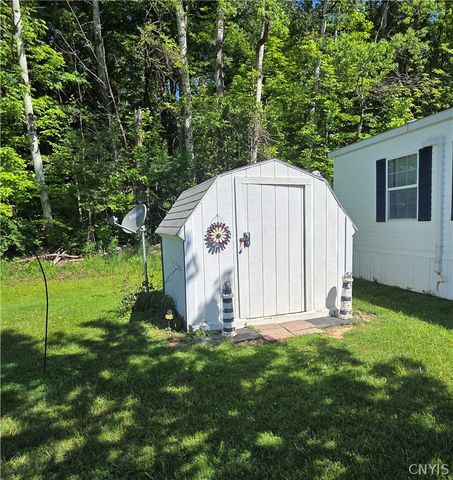 127 Old Farm Road, Verona, NY 13478