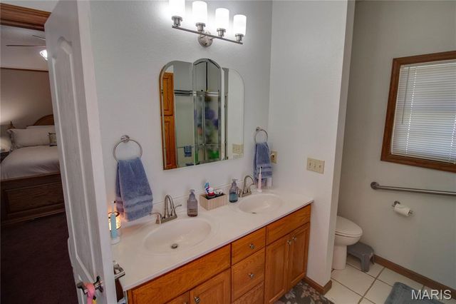 419 Geaschel Drive, Caseyville, IL 62232