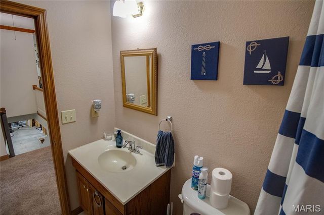 419 Geaschel Drive, Caseyville, IL 62232
