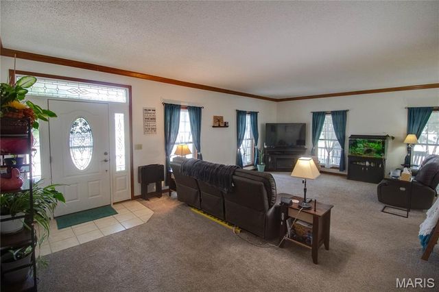 419 Geaschel Drive, Caseyville, IL 62232