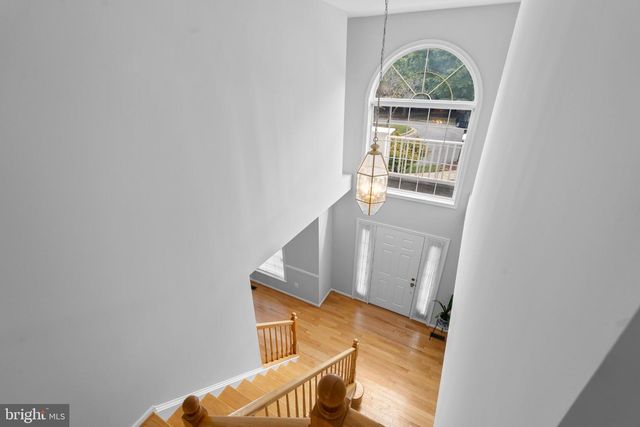 13900 FALCONCREST RD, Germantown, MD 20874