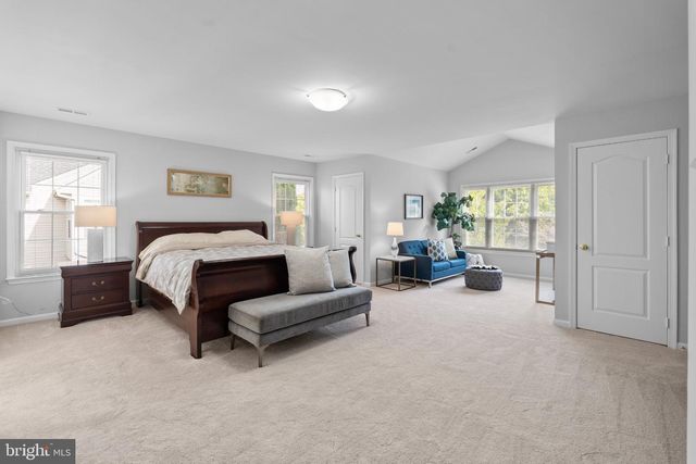 13900 FALCONCREST RD, Germantown, MD 20874