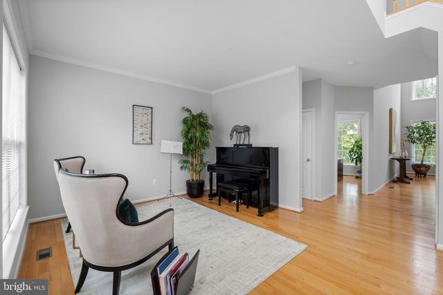 13900 FALCONCREST RD, Germantown, MD 20874