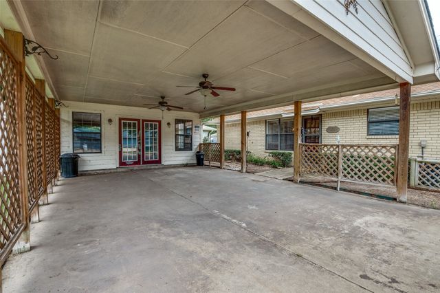 510 S Dallas Street, Kemp, TX 75143