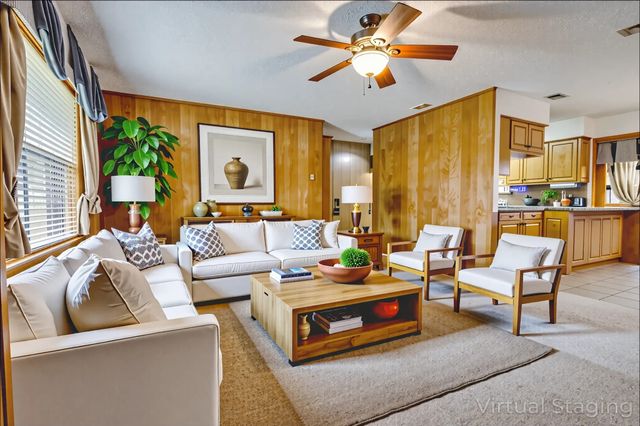 510 S Dallas Street, Kemp, TX 75143