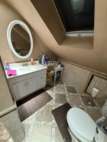 534 Hamburg Tpke, West Milford Twp., NJ 07480