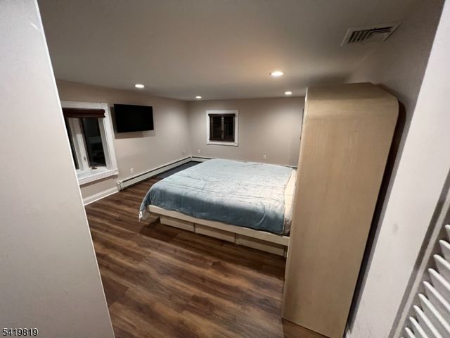 534 Hamburg Tpke, West Milford Twp., NJ 07480