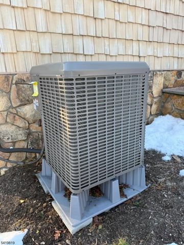 534 Hamburg Tpke, West Milford Twp., NJ 07480