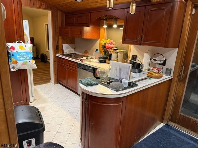 534 Hamburg Tpke, West Milford Twp., NJ 07480