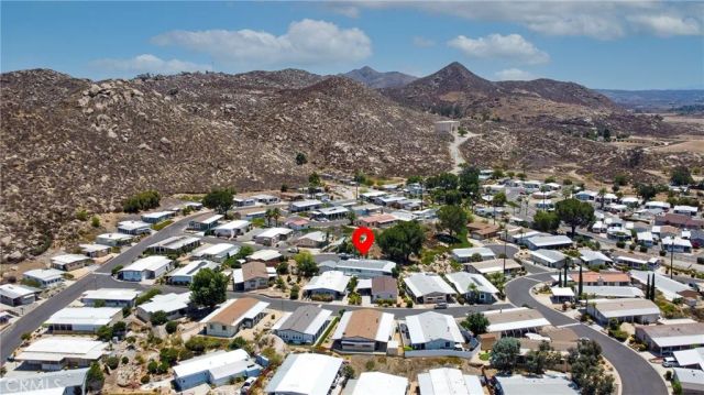 1536 S State 218 B, Hemet, CA 92543