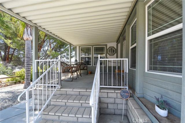 1536 S State 218 B, Hemet, CA 92543