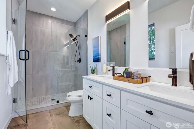 5731 N 48th Street, Tacoma, WA 98407