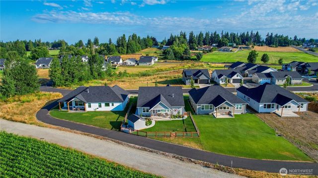 2068 Bowfin Way, Lynden, WA 98264