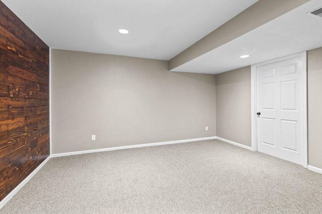 167 N Wild Flower LANE, Elkhorn, WI 53121