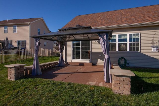 167 N Wild Flower LANE, Elkhorn, WI 53121