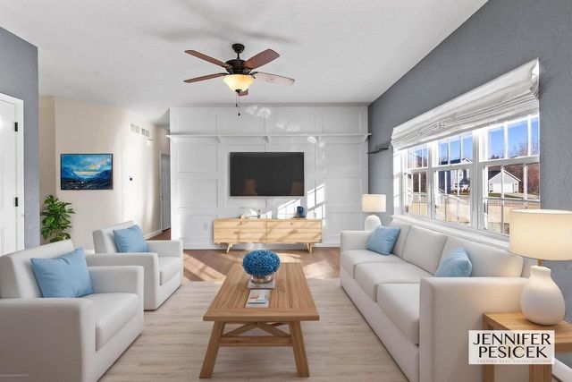 167 N Wild Flower LANE, Elkhorn, WI 53121