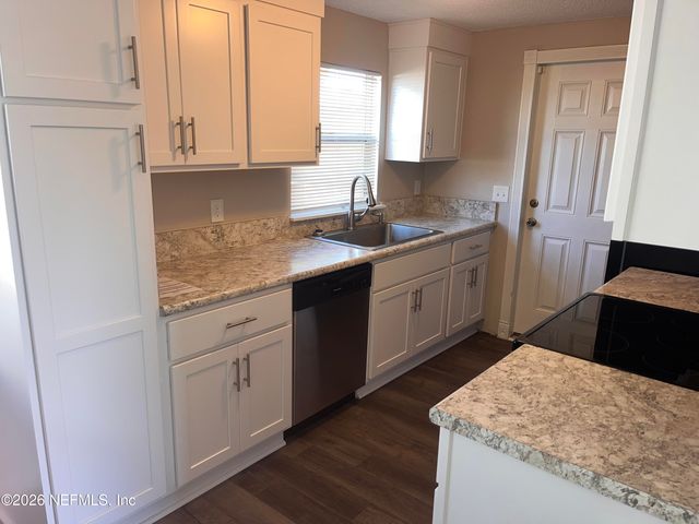 10901 HARDWICK Lane, Jacksonville, FL 32246