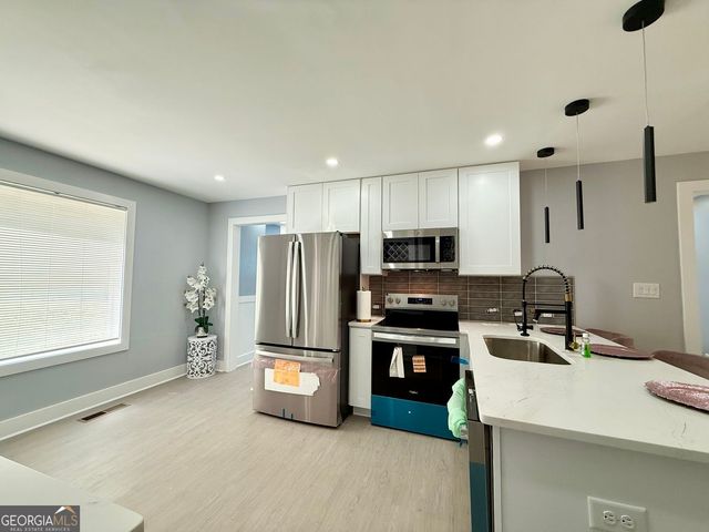 4232 Marjorie Road SW, Snellville, GA 30039