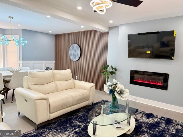 4232 Marjorie Road SW, Snellville, GA 30039