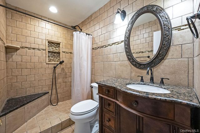 1447 N Ocean Avenue, Medford, NY 11763