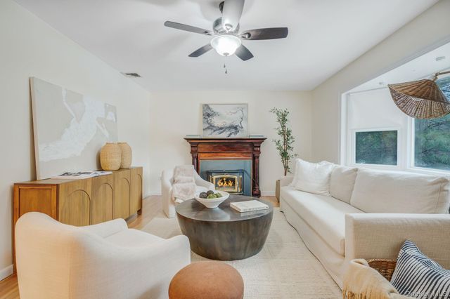 1447 N Ocean Avenue, Medford, NY 11763