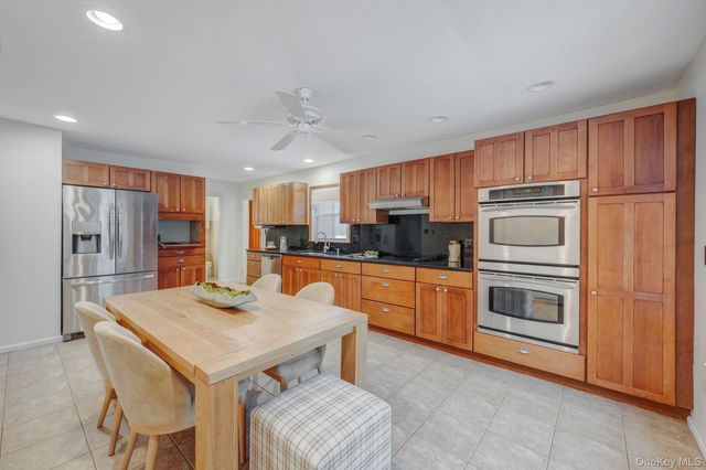 1447 N Ocean Avenue, Medford, NY 11763