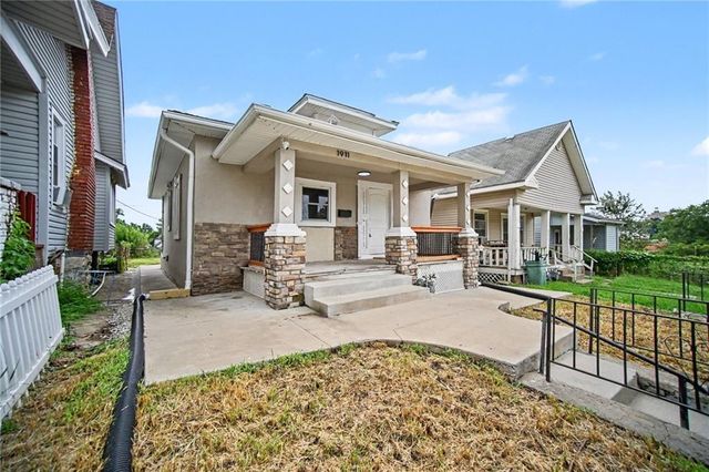 1911 N Allis Street, Kansas City, KS 66101