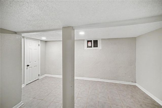 1911 N Allis Street, Kansas City, KS 66101