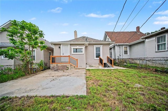 1911 N Allis Street, Kansas City, KS 66101