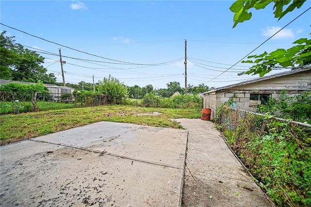 1911 N Allis Street, Kansas City, KS 66101