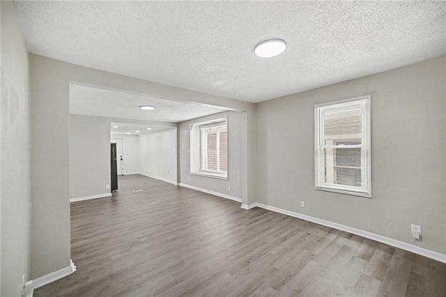 1911 N Allis Street, Kansas City, KS 66101
