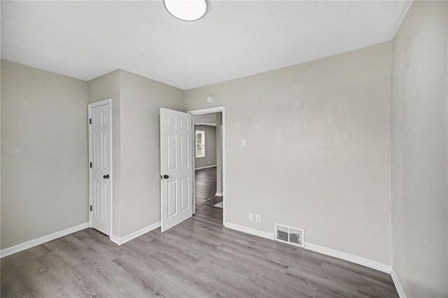 1911 N Allis Street, Kansas City, KS 66101