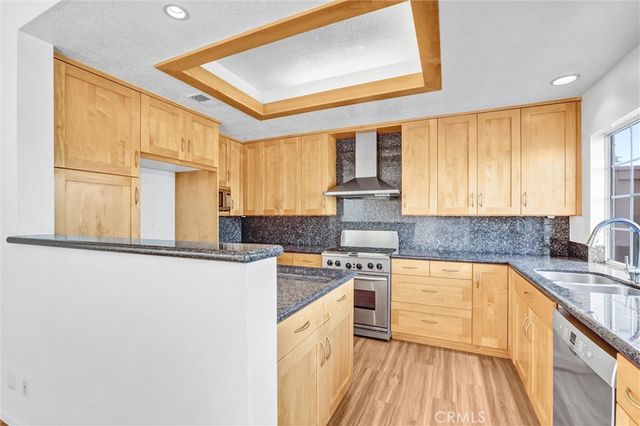 1091 Amberton Lane, Newbury Park, CA 91320