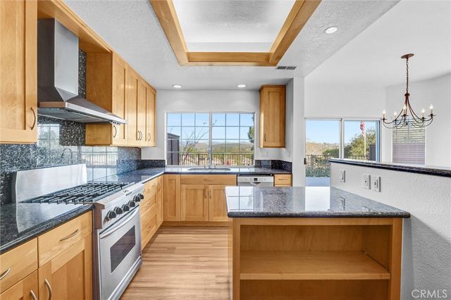 1091 Amberton Lane, Newbury Park, CA 91320