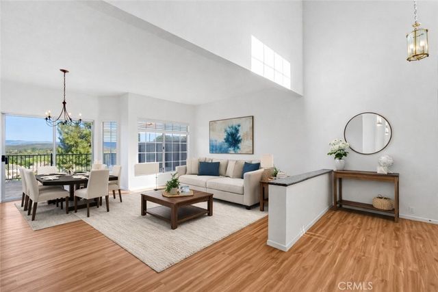 1091 Amberton Lane, Newbury Park, CA 91320